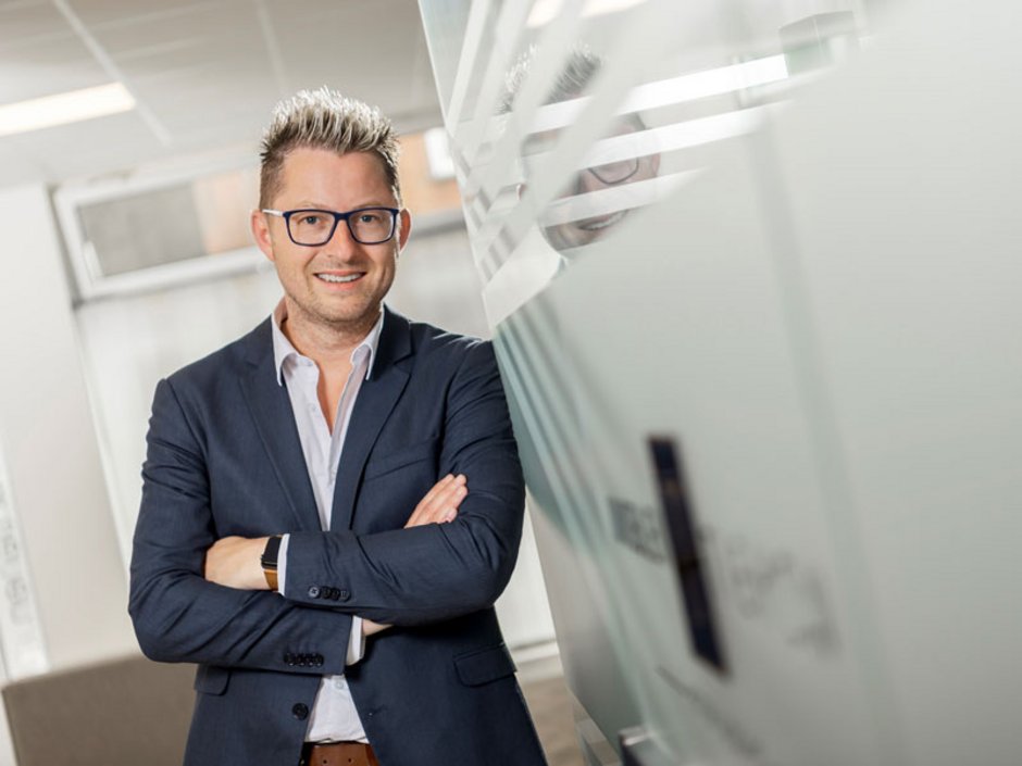 Peter Tiehen in seinem Büro
