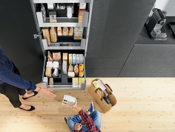 Kleine Küchen, Schrank, Vollauszug, Foto: AMK