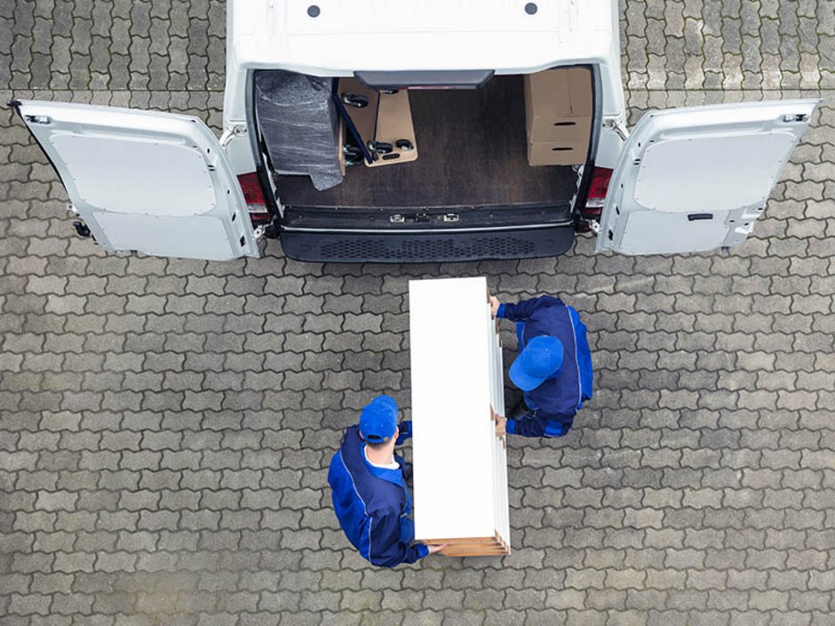 Möbelpacker, Umzugshelfer, Umzug, Foto: Andrey Popov/stock.adobe.com