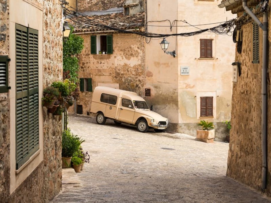 Auswandern nach Mallorca, Führerschein, Foto: Wolfgang Jargstorff/stock.adobe.com