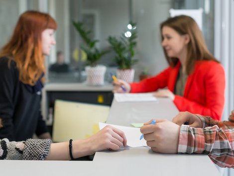 Auswandern Norwegen, Erlaubnis, Aufenthaltserlaubnis, Registrierungs-Zertifikat, Foto: iStock.com/AlexBrylov