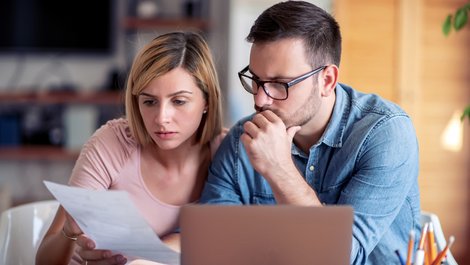 Teilungserklärung, Wohngeldrückstände, Teilungserklärung genau prüfen, Foto: ivanko80 / stock.adobe.com