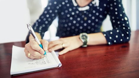 Wohnungsbesichtigung vorbereiten, Besichtigungstermin, Foto: iStock/ PeopleImages