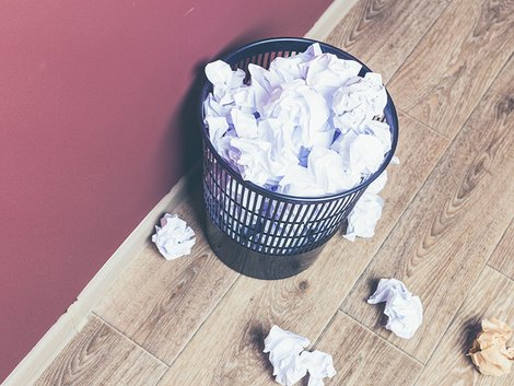 Abmahnung Wettbewerbsrecht, wettbewerbsrechtliche Abmahnung, Abmahnung ignorieren, Abmahnung formlos gültig, Foto: iStock.com/FabrikaCr