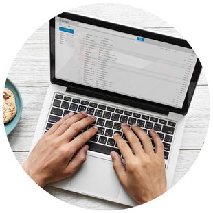 Makler, Werbung, Kundenakquise, E-Mailwerbung, Foto: rawpixel/unsplash.com